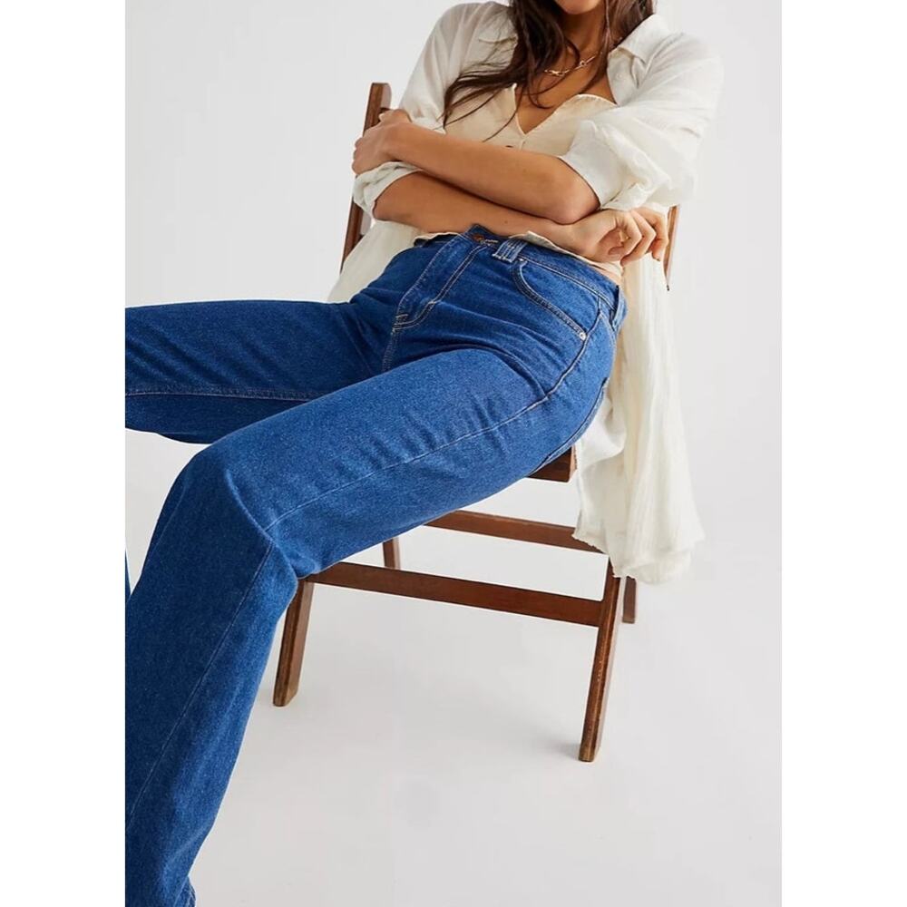 Free People Ava High Rise Boot Cut Jeans in Timeless Blue size 31 - Picture 3 of 7
